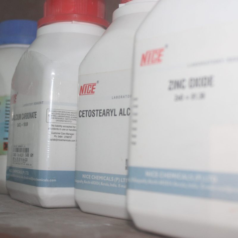 CHEMICALS OF CHEMISTRY LAB 2