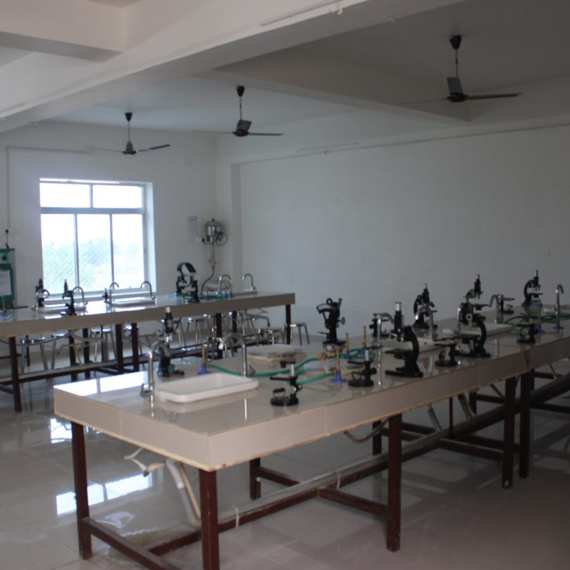 CORNER VIEW OF PHARMACOGNOSY LAB